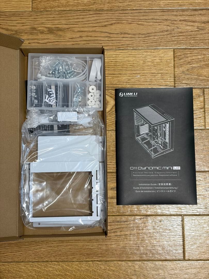 Lian Li O11D Mini V2 ホワイト