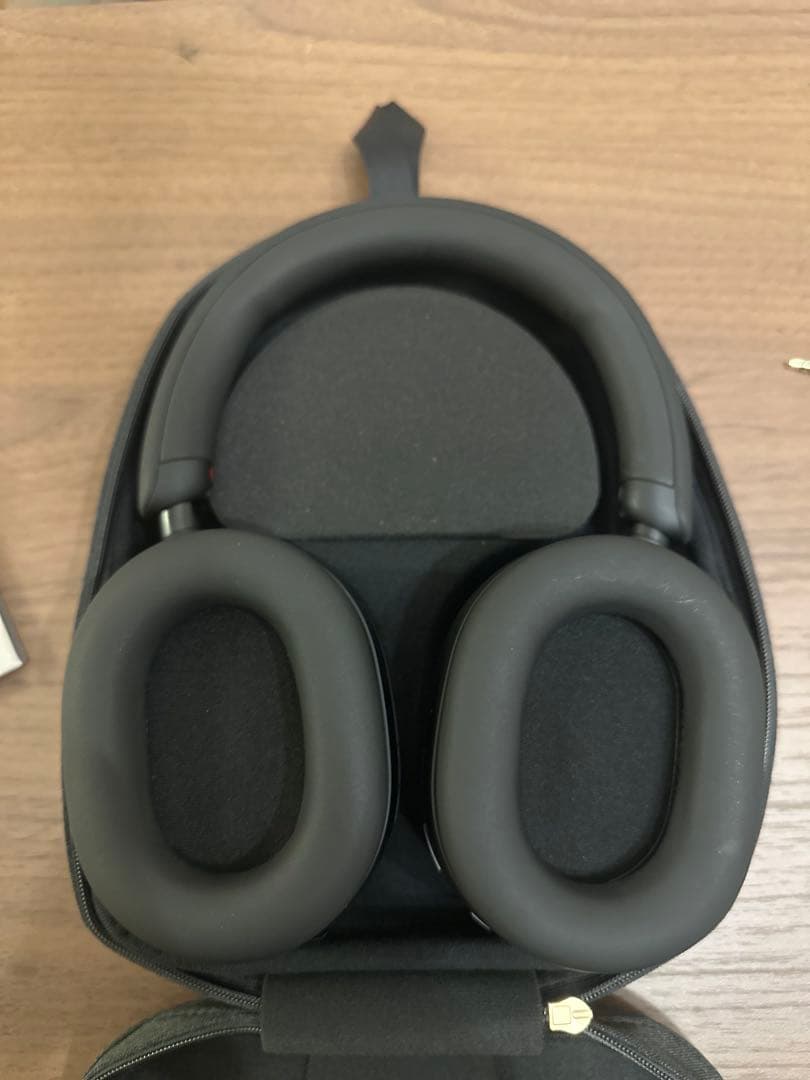 Sony WH‑1000XM5 ワイヤレスヘッドホン（ノイズキャンセリング）