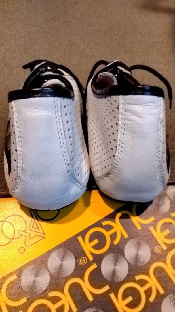 レーサーシューズ　イタリア製DEUGI メッシュタイプ白　サイズ40