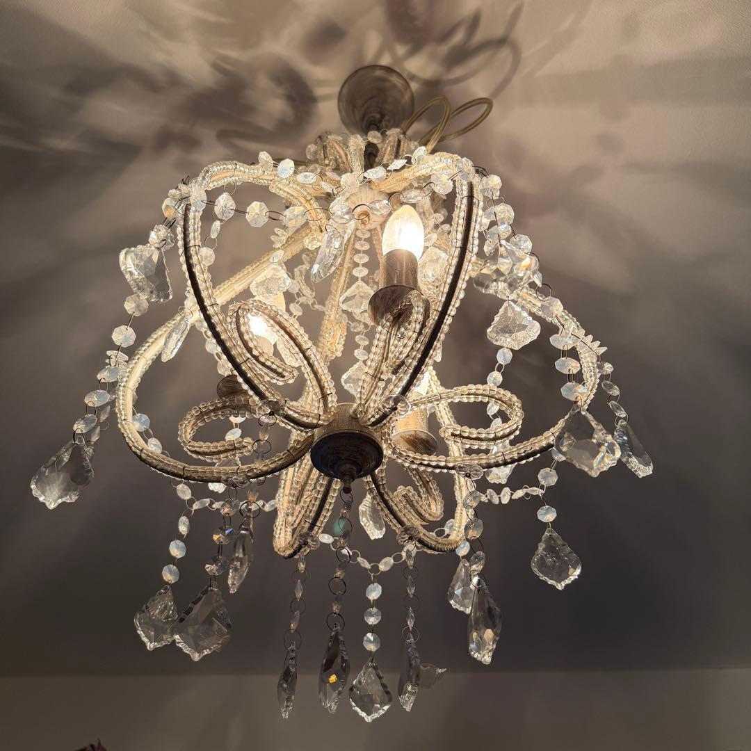 クリスタルシャンデリア 3灯 クラシック　アンティーク