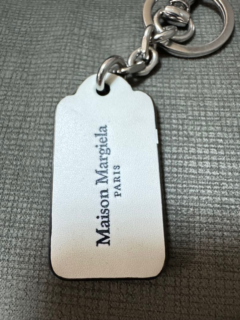 Maison Margiela TAG KEY RING SMALL ブラック