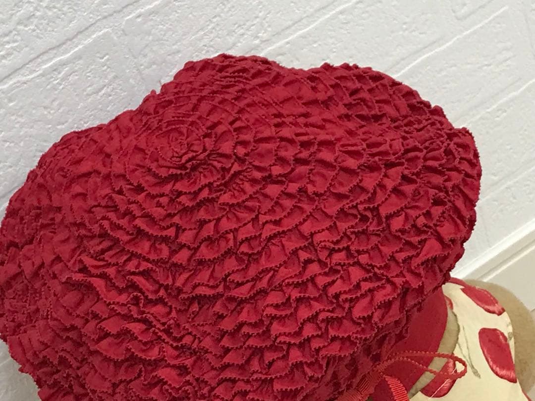 ★値下げ　未使用に近い　ワンダフルワールド　ピコフリル　ベレー帽　赤