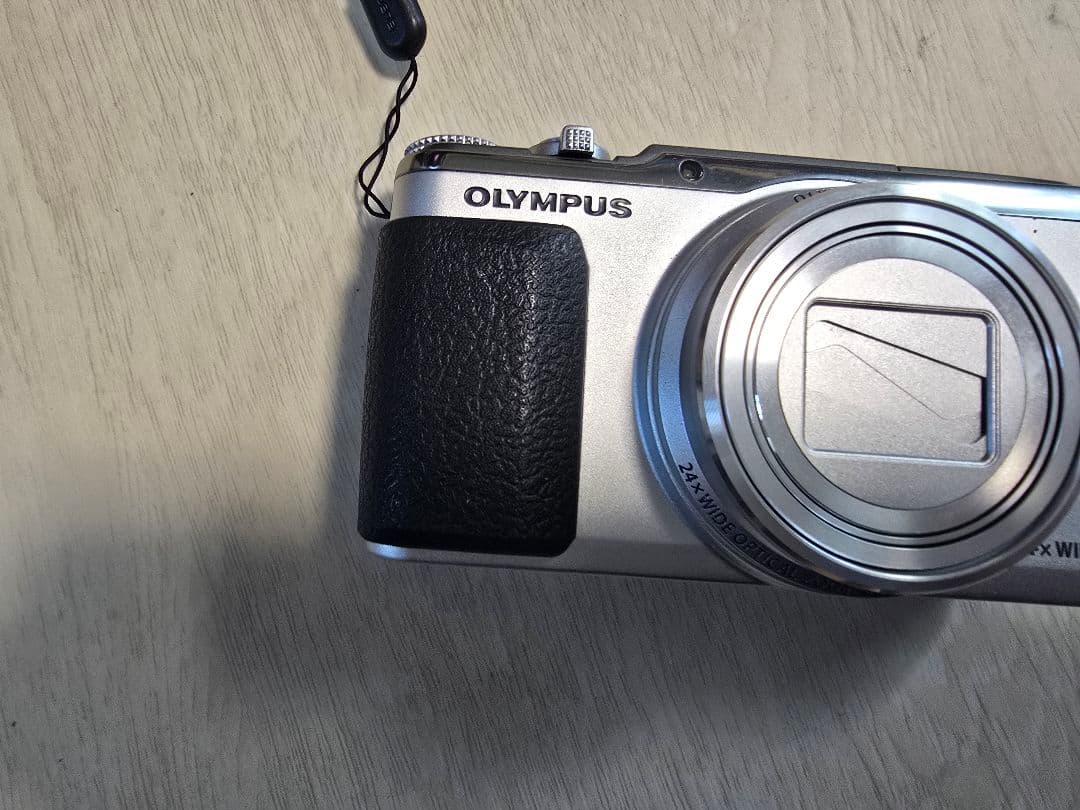 OLYMPUS SH-60コンパクトデジタルカメラ
