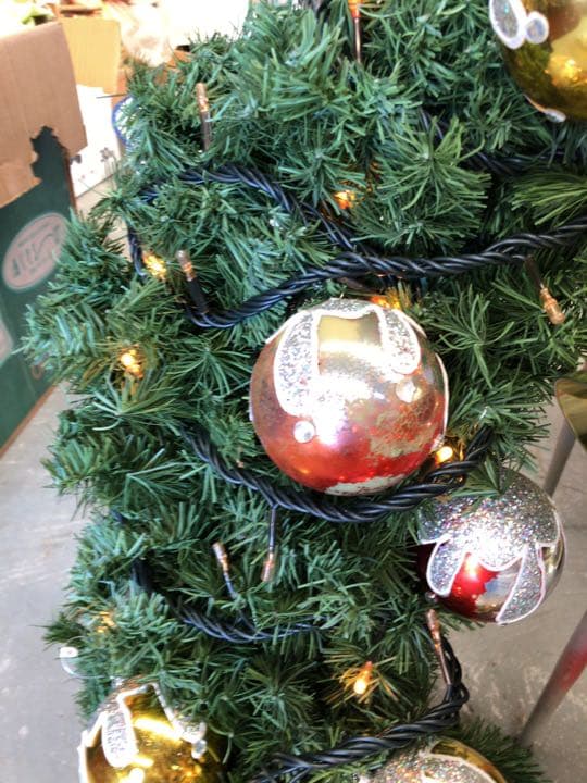 巨大クリスマスリース　ライト付き
