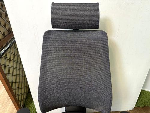 J【中古品】イトーキ サリダチェア YL8 可動肘付 YL8-SGBL-AEL