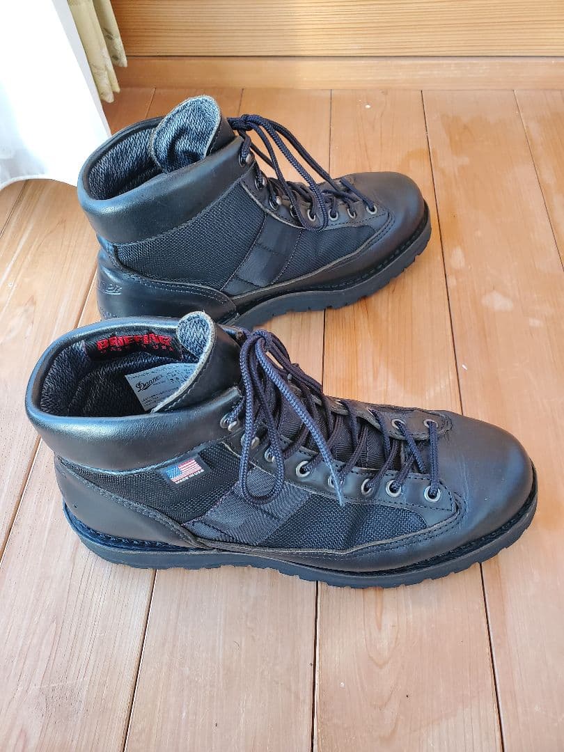 y*X様 2/1(日)をもって出品終了・完全処分　DANNER × BRIEFI