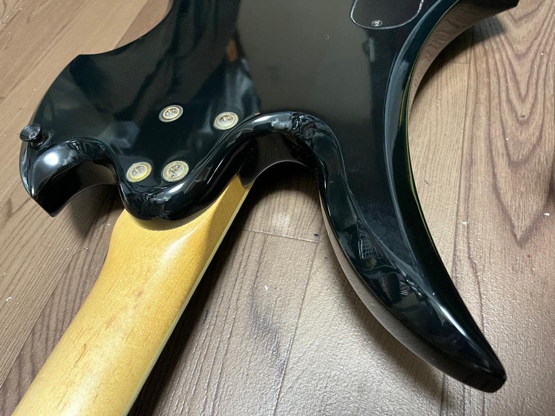 B.C.RICH モッキンバード シースルーブラック 虎目 ディマジオ ケース付