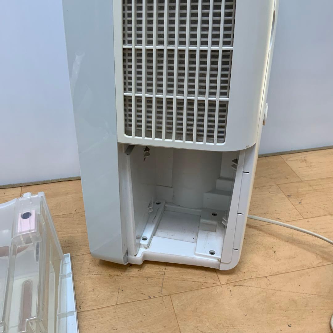 シャープ　除湿機　CM-J100 2019年製