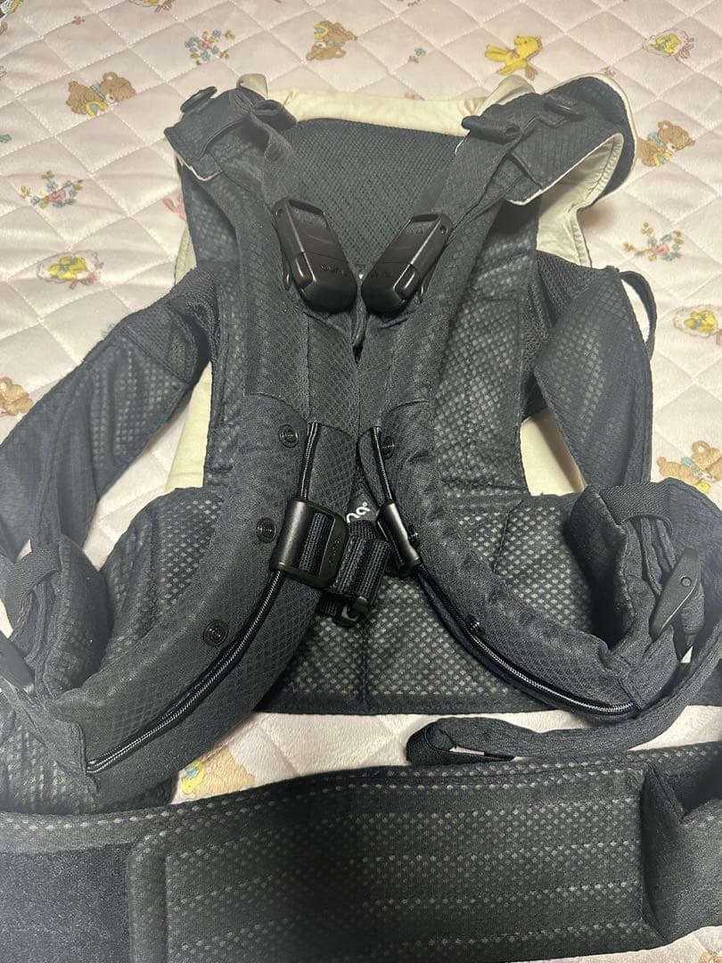 NUNA cudl ヌナカドル　抱っこ紐 ブラック