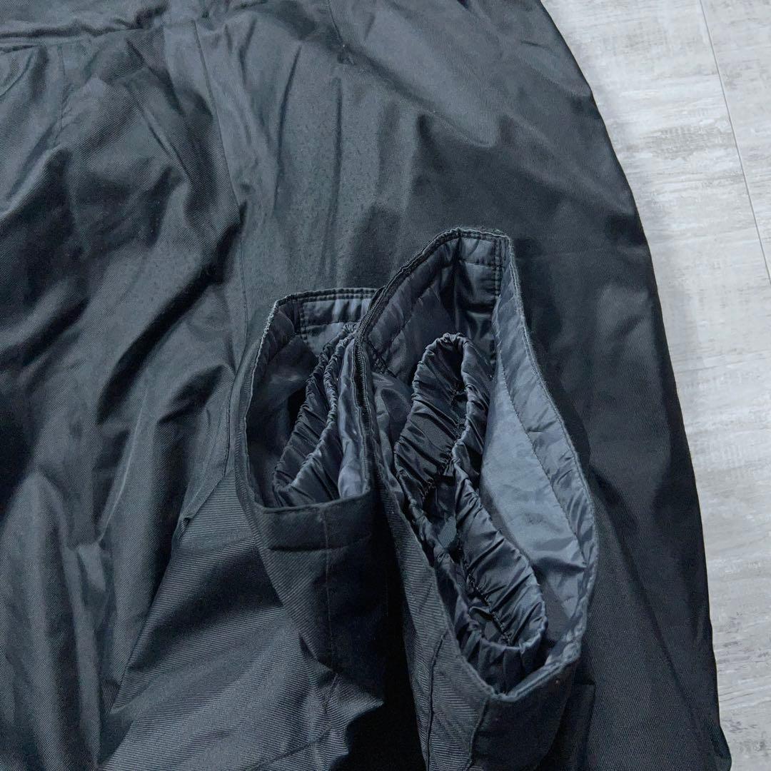 お買い得★ オンヨネ スキーウェア メンズL スノーボードウェア 人気の黒 総柄