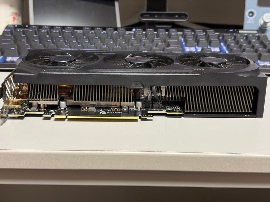 グラフィックボード・グラボ・ビデオカード GIGABYTE GEFORCE RTX4070 12G