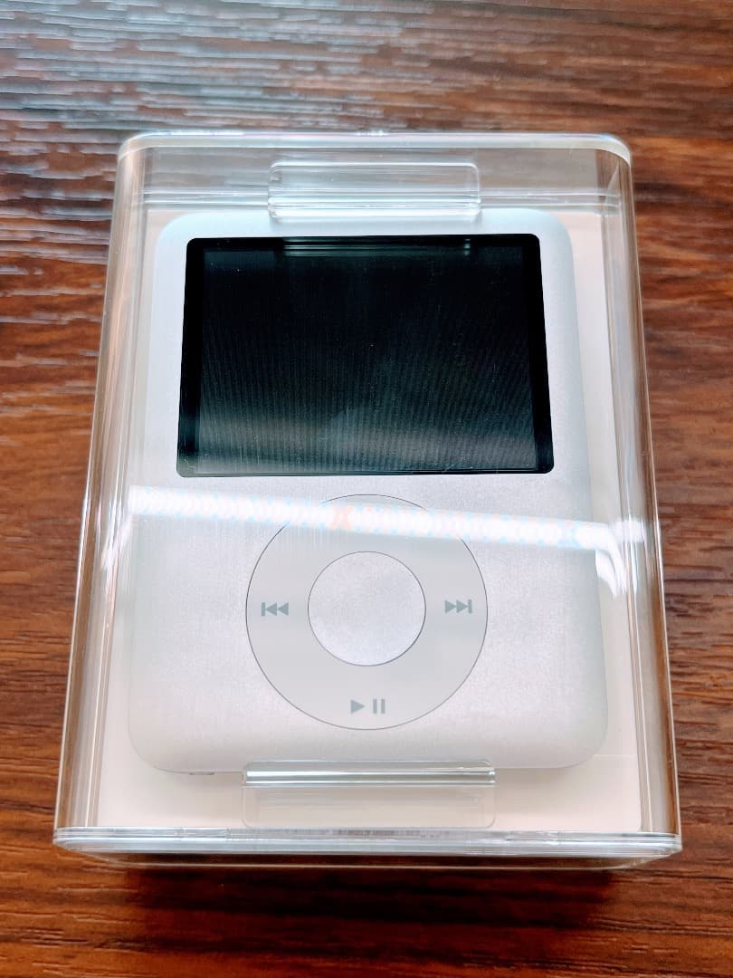 未使用/未開封 iPod nano 第3世代 4GB シルバー A1236