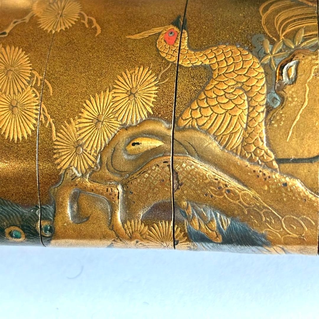 時代物　孔雀蒔絵印籠　梶川