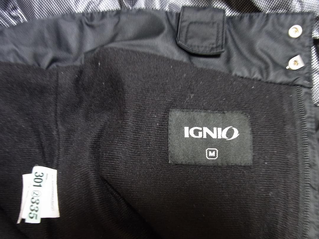IGNIOイグニオ★スキーウェア上下セット★メンズＭクリーニング済iHEAT樹脂