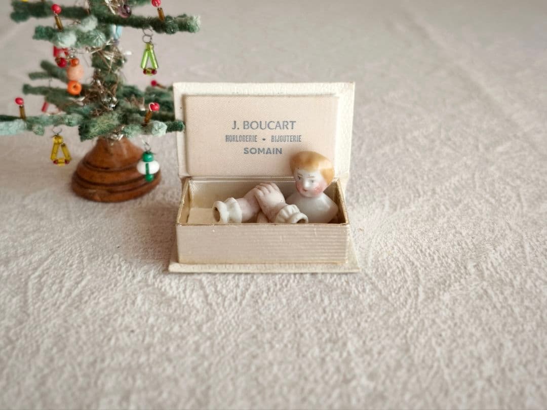 * vintage doll's head ୨୧ ブロンスの髪チャイナヘッドさん