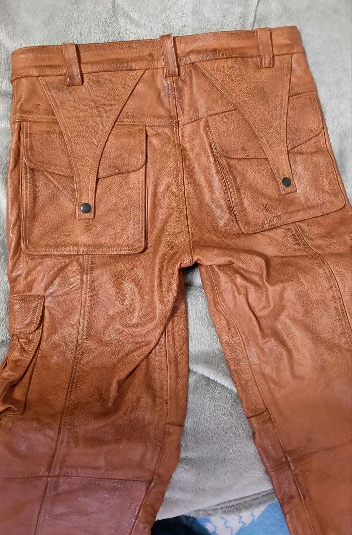 ゴ*ン様 ライダースパンツ　本皮　35インチ