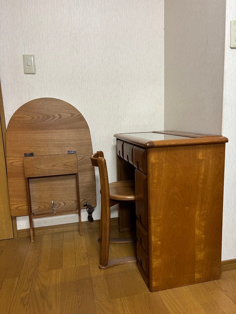 【手渡し希望】木製ドレッサー・鏡台 アーチ型ミラー付き