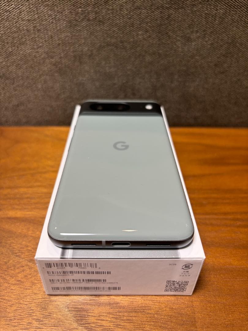 Google Pixel 8 128GB ヘーゼル 付属品未使用 おまけ付 美品