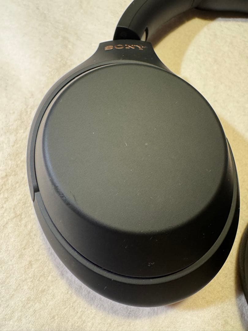 SONY WH-1000XM4 ノイズキャンセリングヘッドホン　ブラック