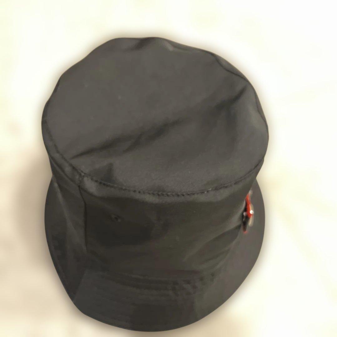 Alexander McQueen ブラック バケットハット