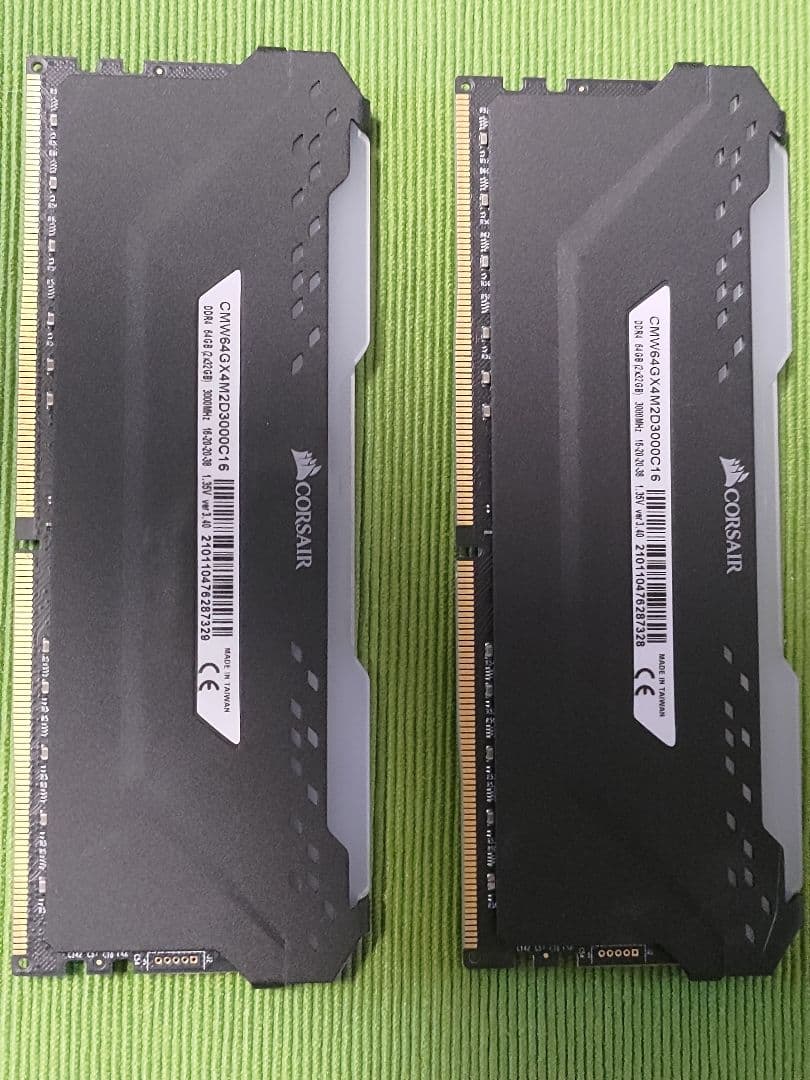 Corsair Vengeance DDR4メモリセット 32GB×2 64GB