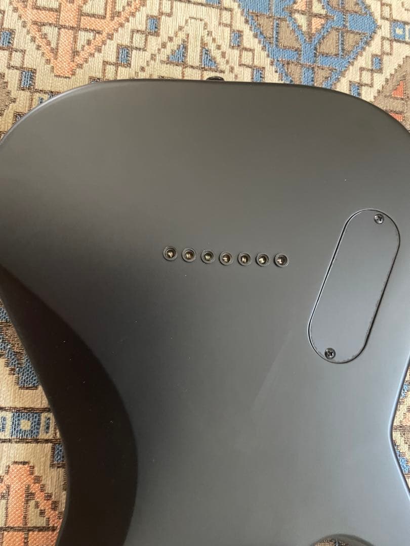 BABYL MF-7 MINI ７弦ギター