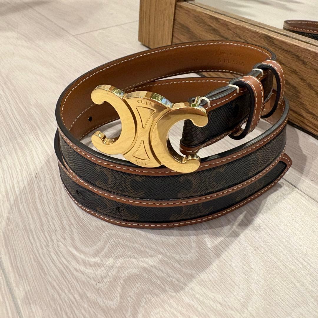 【極美品】【最終値下げ】CELINE トリオンフベルト