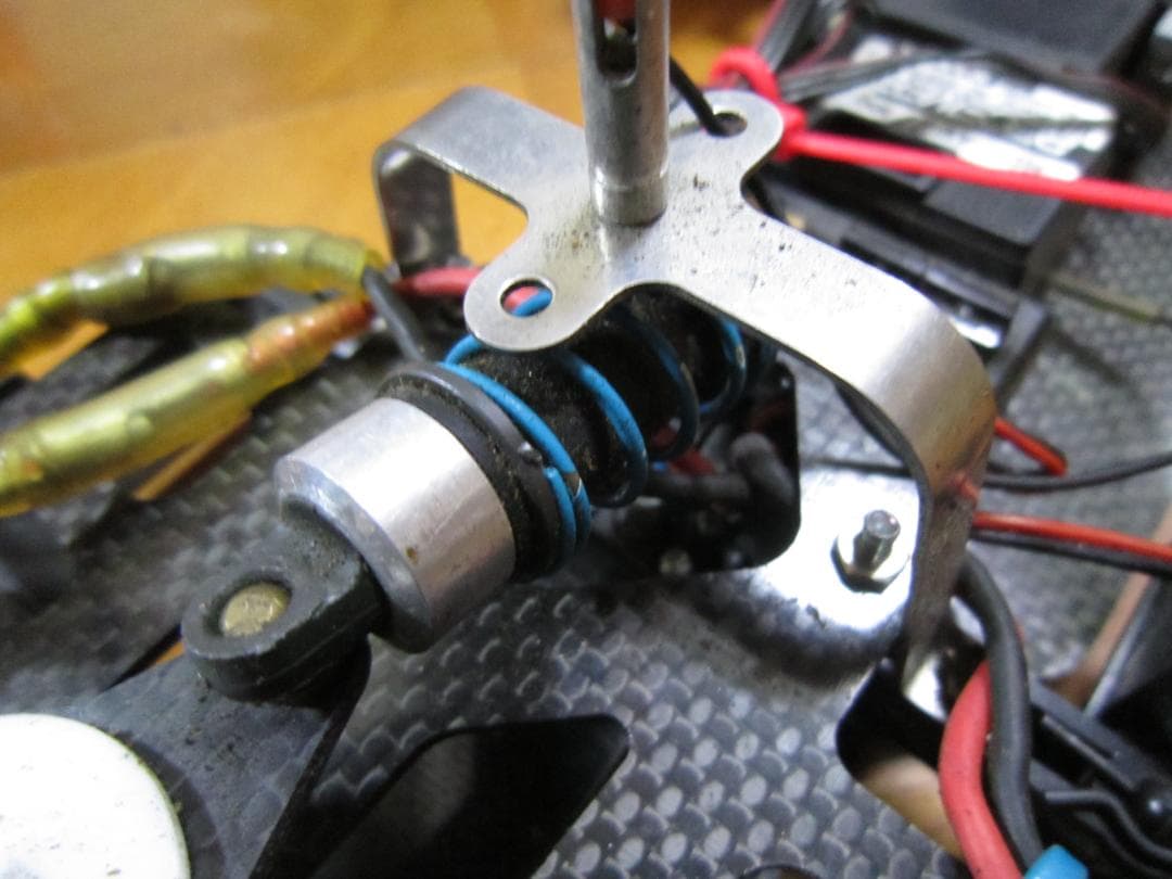 やなうぃ　1/10 タミヤ　F103RM　トヨタTS020 カスタム