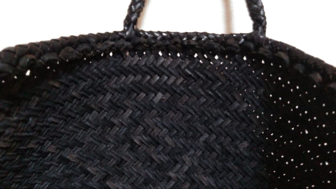 ヒューマンウーマンダークブラウン編み込みトートバッグ