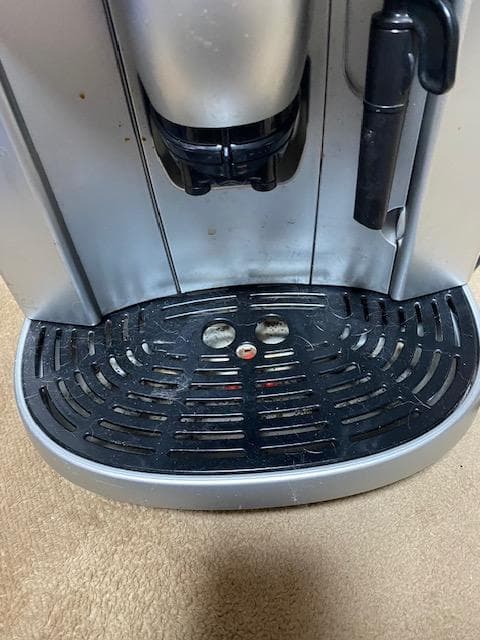 De'Longhi Magnifica エスプレッソマシン