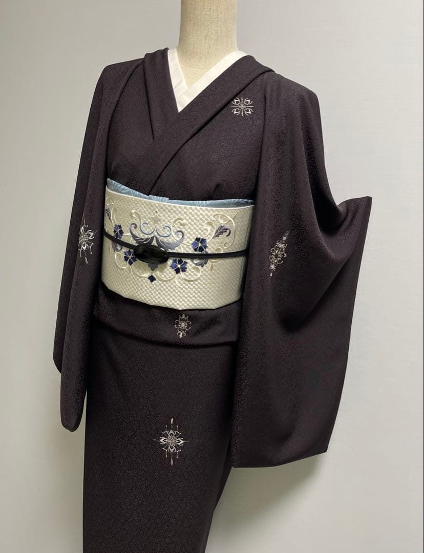 特選総刺繍飛び柄小紋着尺【総刺繍◆更紗紋意匠地】黒 ブラック