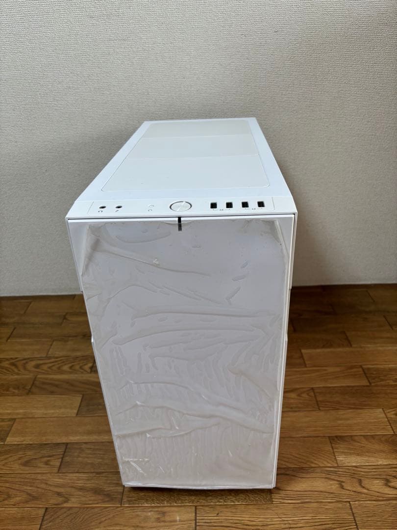 Fractal Design DEFINE R5 PCケース ホワイト （中古）