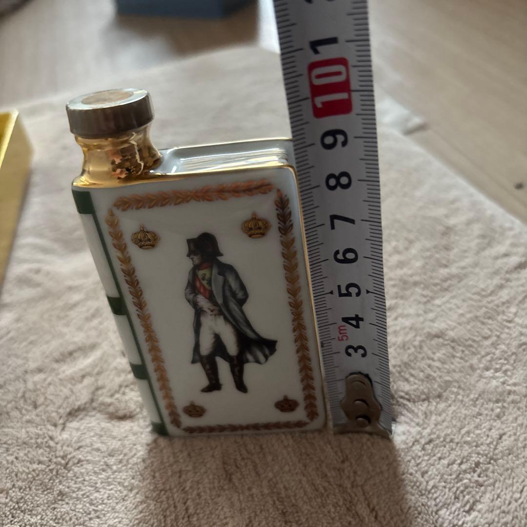 【未開封品】CAMUS ナポレオン ブック型陶器ボトル 元箱付き コニャック