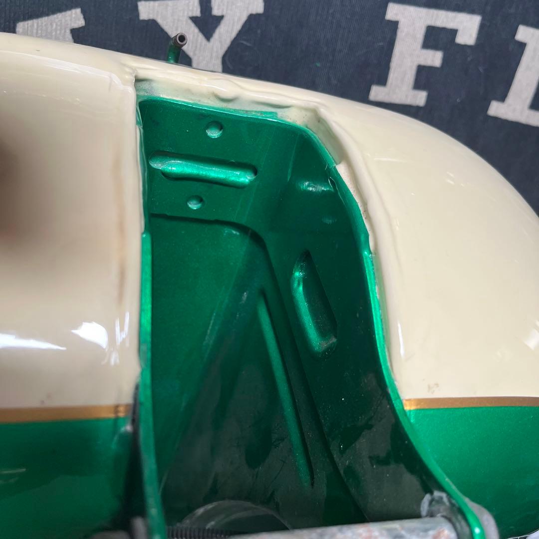 FLSTC ハーレー用ガソリンタンク燃料ゲージ、キャップ、センサーのみ