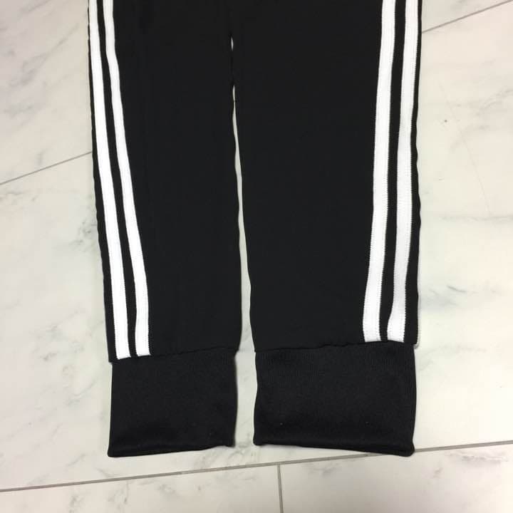 未使用！アディダス  adidas   ジャージ パンツ