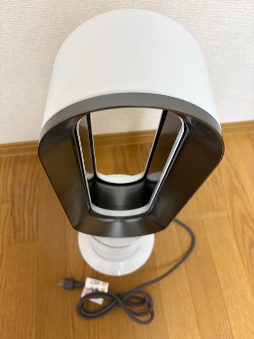 ☆ダイソン　hot➕cool AM09 ☆24年製　ほぼ未使用