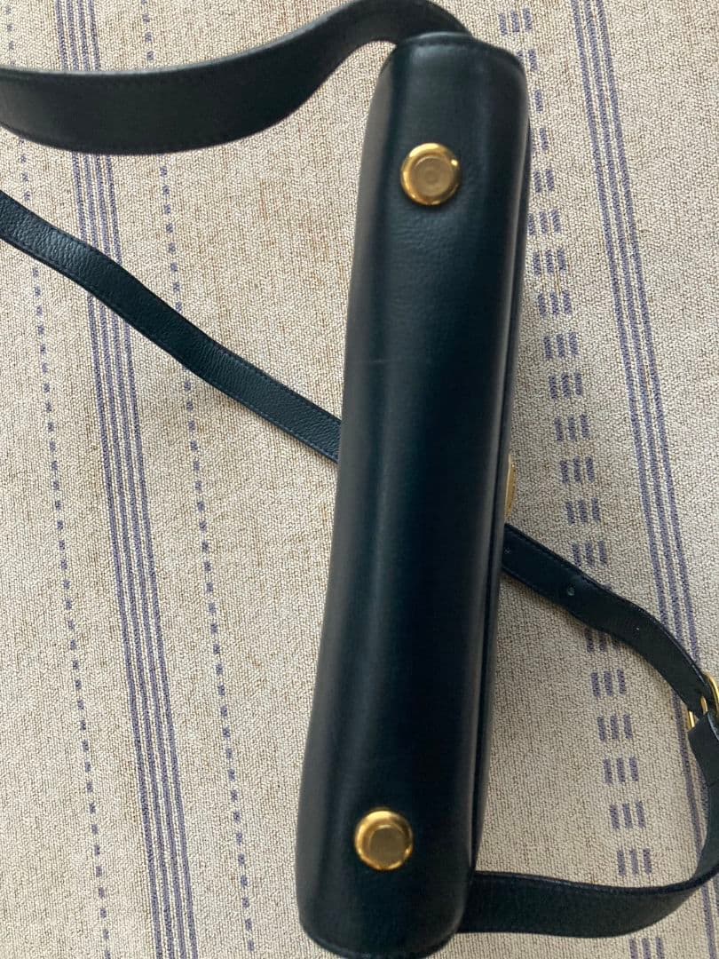 ま*ん様 希少★バーバリー BURBERRY レザー ショルダーバッグ★90s