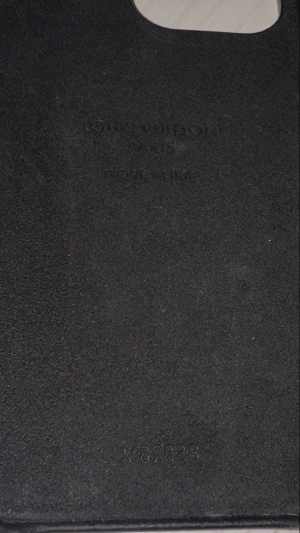 （正規品）LOUIS VUITTON iPhone15promaxケース