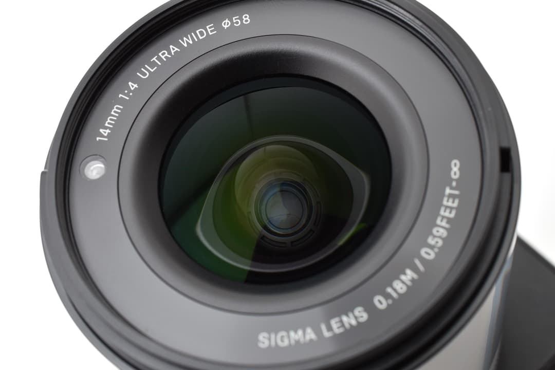 ■極上品■ シグマ dp0 Quattro デジカメ #C748