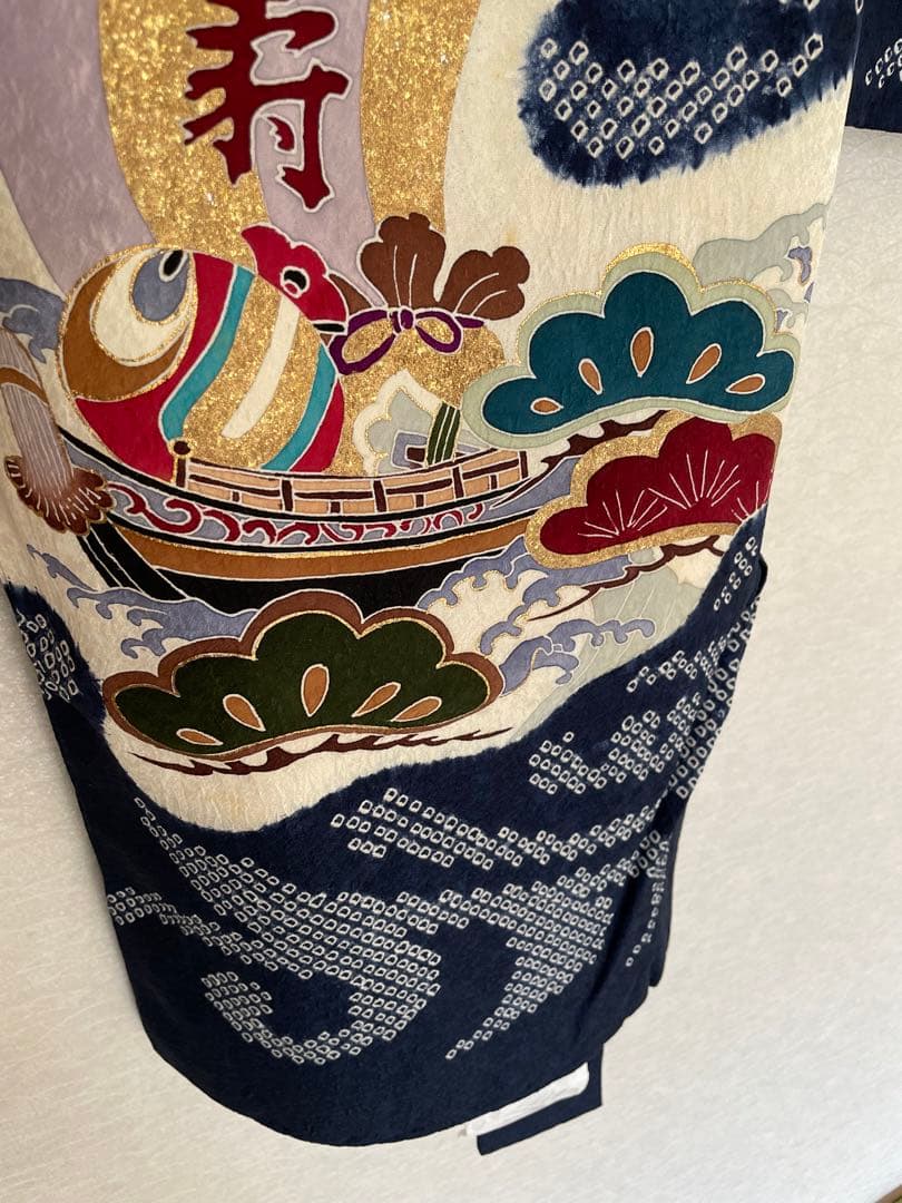 美品　絹　男の子　七五三用 お宮参り　結婚式　紺色の宝船と波模様と兜の刺繍　着物