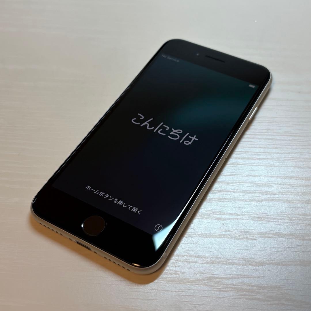 iPhone se 第3世代　64GB バッテリー容量86%