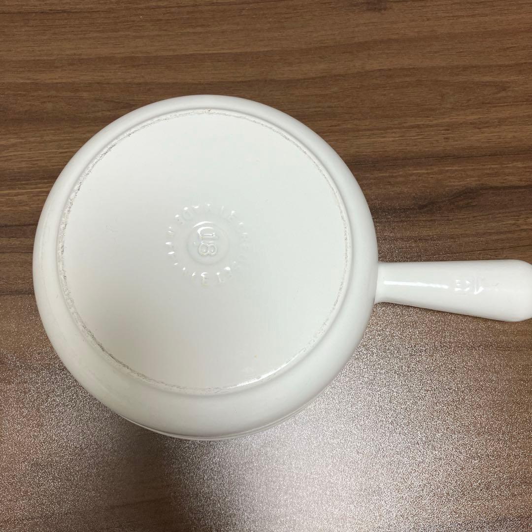 【廃盤・レア】ル・クルーゼ 18cm ソースパン　ホワイト