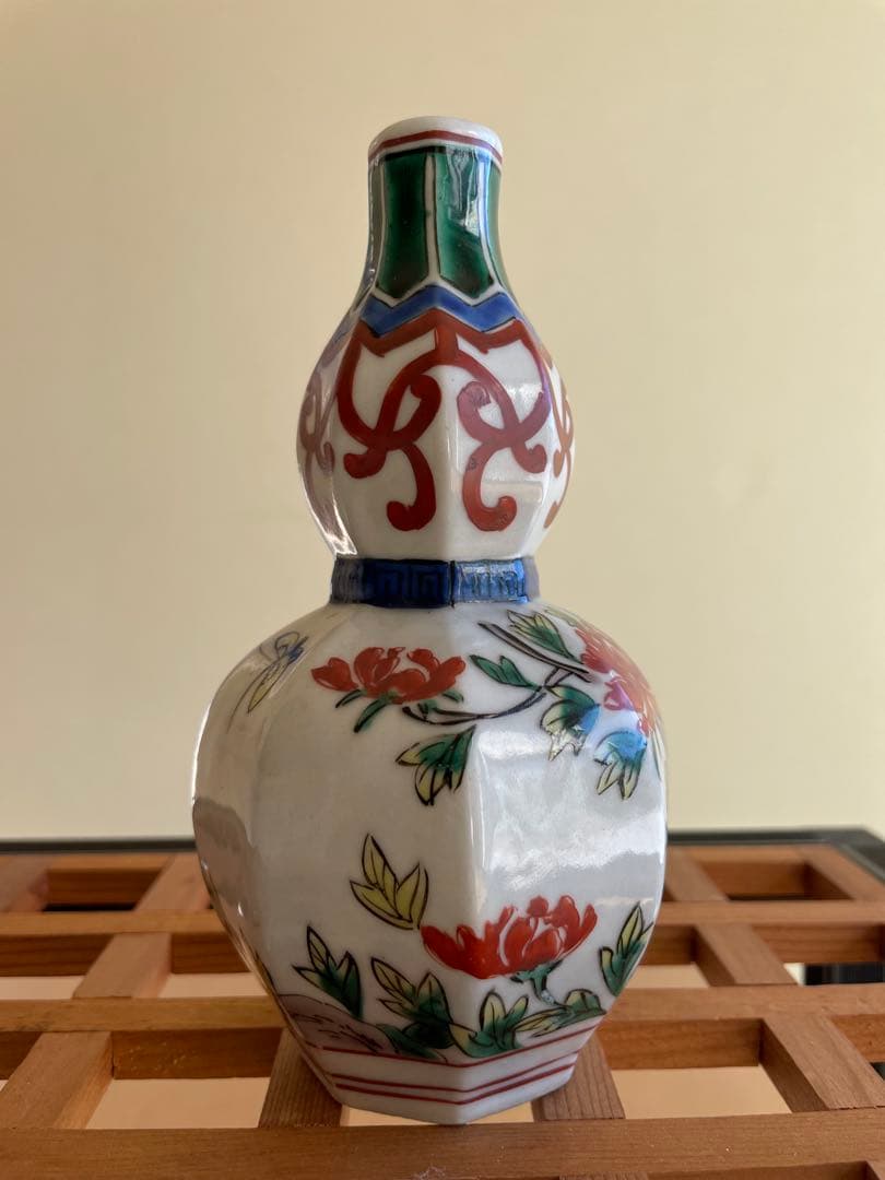 九谷焼角福花瓶　骨董品