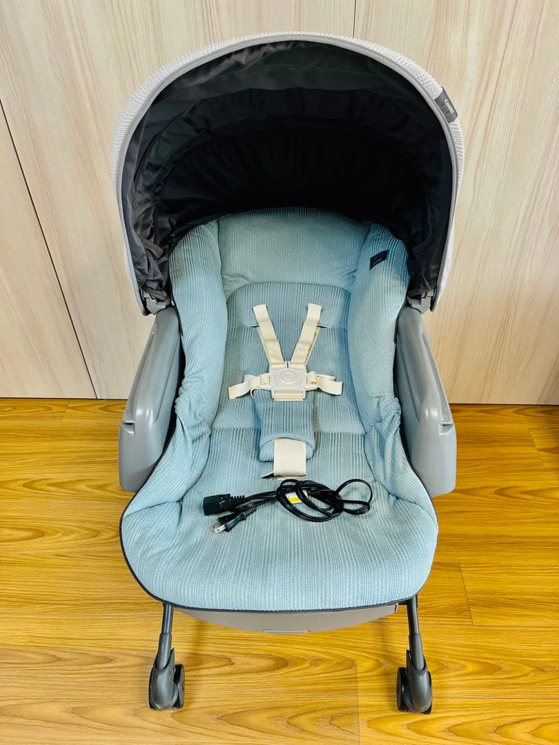 【美品】コンビ ホワイトレーベル ネムリラ 全自動ハイローチェアー