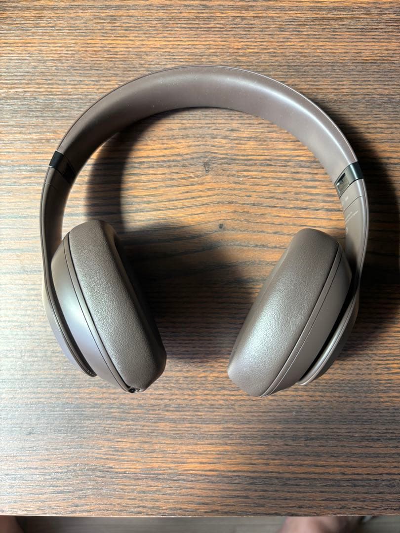 【美品】Beats Studio Pro ディープブラウン ノイズキャンセリング