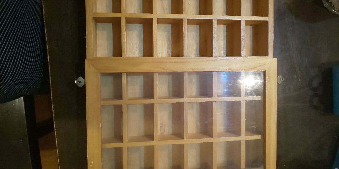 アンティークディスプレイBOX　３６マス