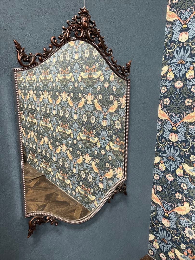 ウォールミラー 壁掛け鏡 インテリア アンティーク エレガント クラシック