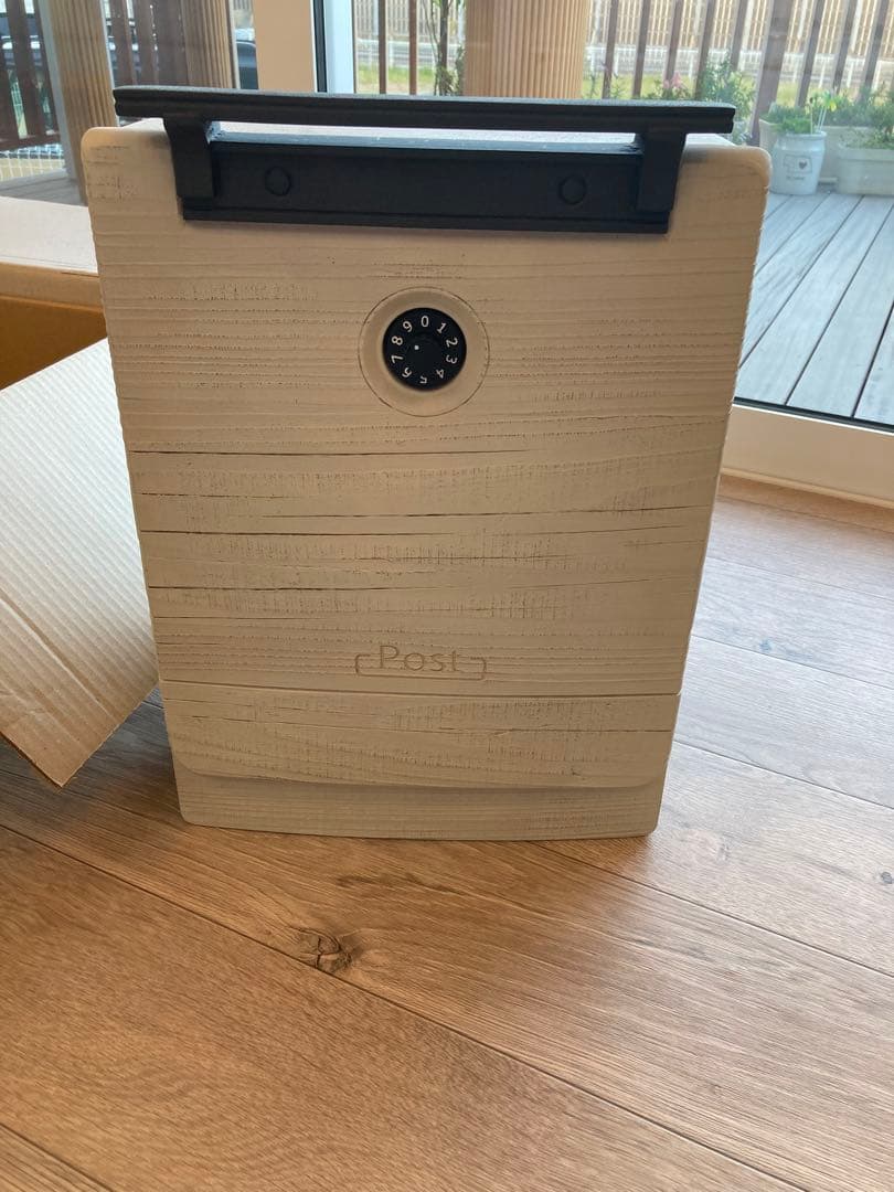 ポスト　アンティーク