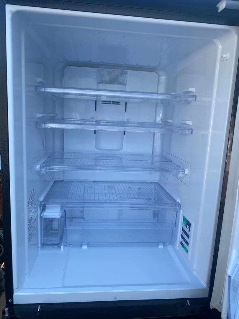 【送料込み】SHARP 2021年製　自動製氷付　冷凍冷蔵庫 350L