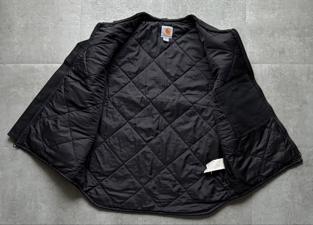 Carhartt カーハート　ダックベスト　ブラック　V01 BLK Mサイズ